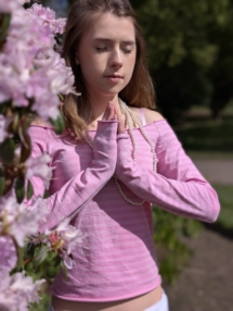 1000157174